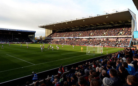 首次参加亚 首次参加亚